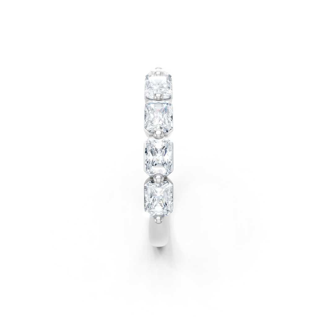 Single Prong Diamond Band
